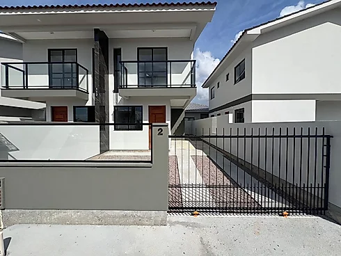 Sobrado Geminado com 2 quartos em Nova Palhoça, Palhoça