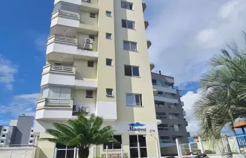 Apartamento com 3 quartos em Barreiros, São José