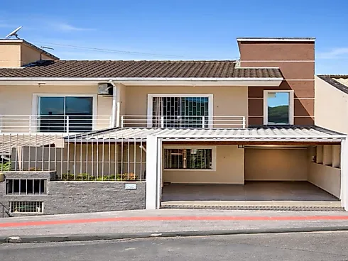 Casa Geminada 3 Quartos com 1 Suíte e 68m² - Forquilhas