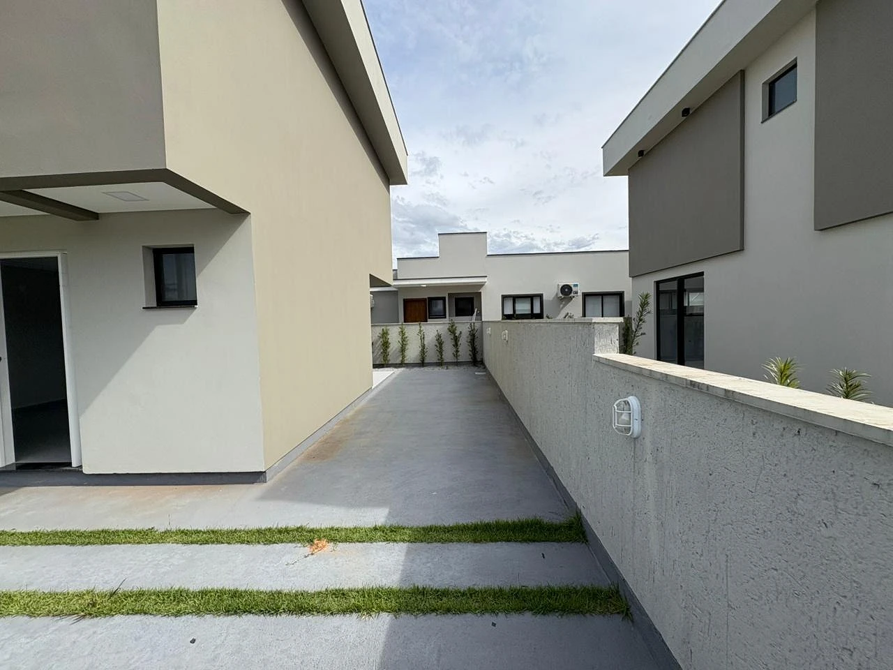 Sobrado geminado em Bela Vista, Palhoça