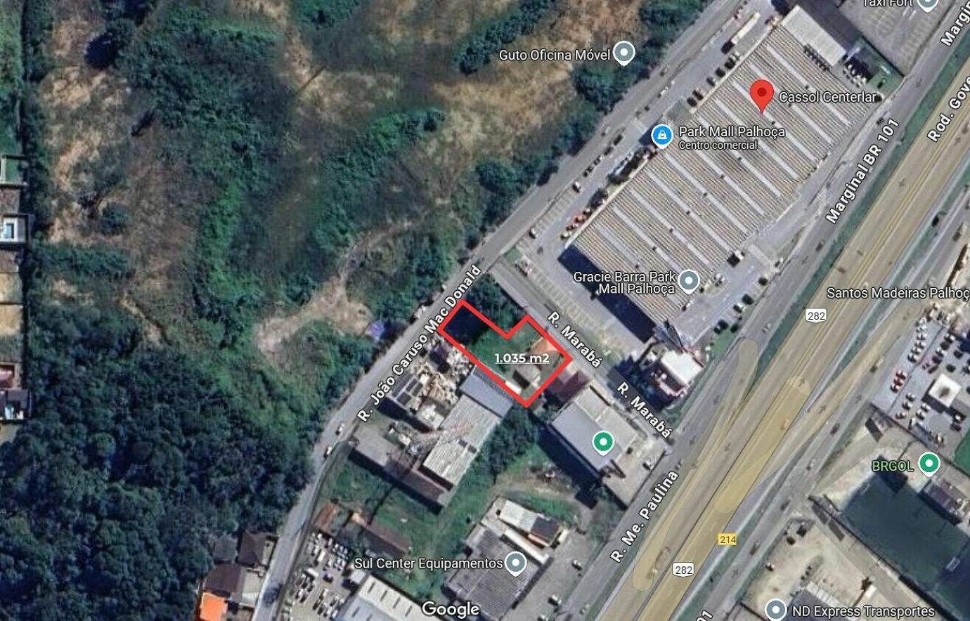 Terreno à Venda no Bairro Passa Vinte em Palhoça/SC