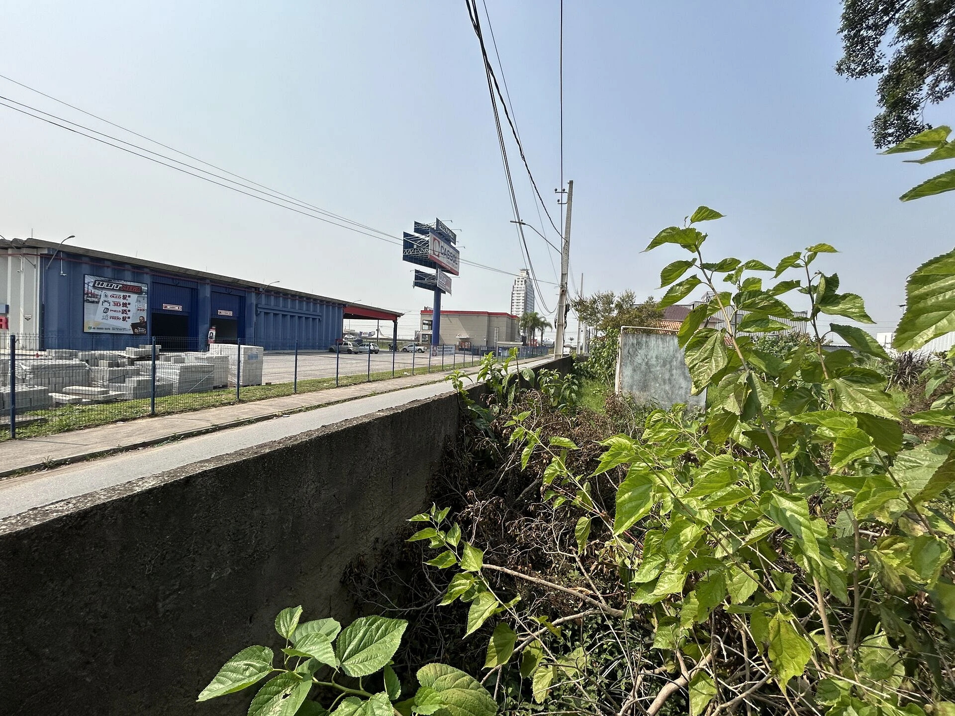 Terreno à Venda no Bairro Passa Vinte em Palhoça/SC - Foto 13