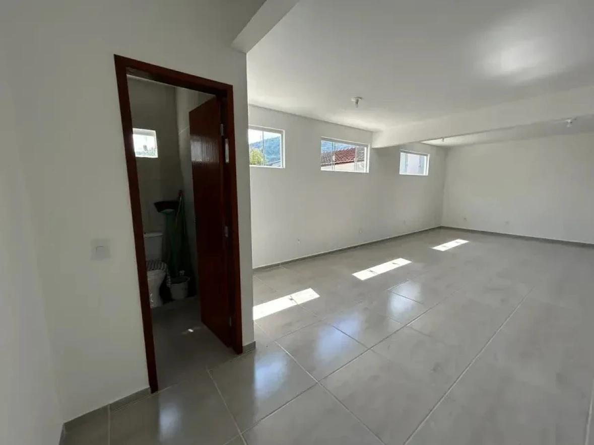 Escritorio/sala em São Sebastião, Palhoça