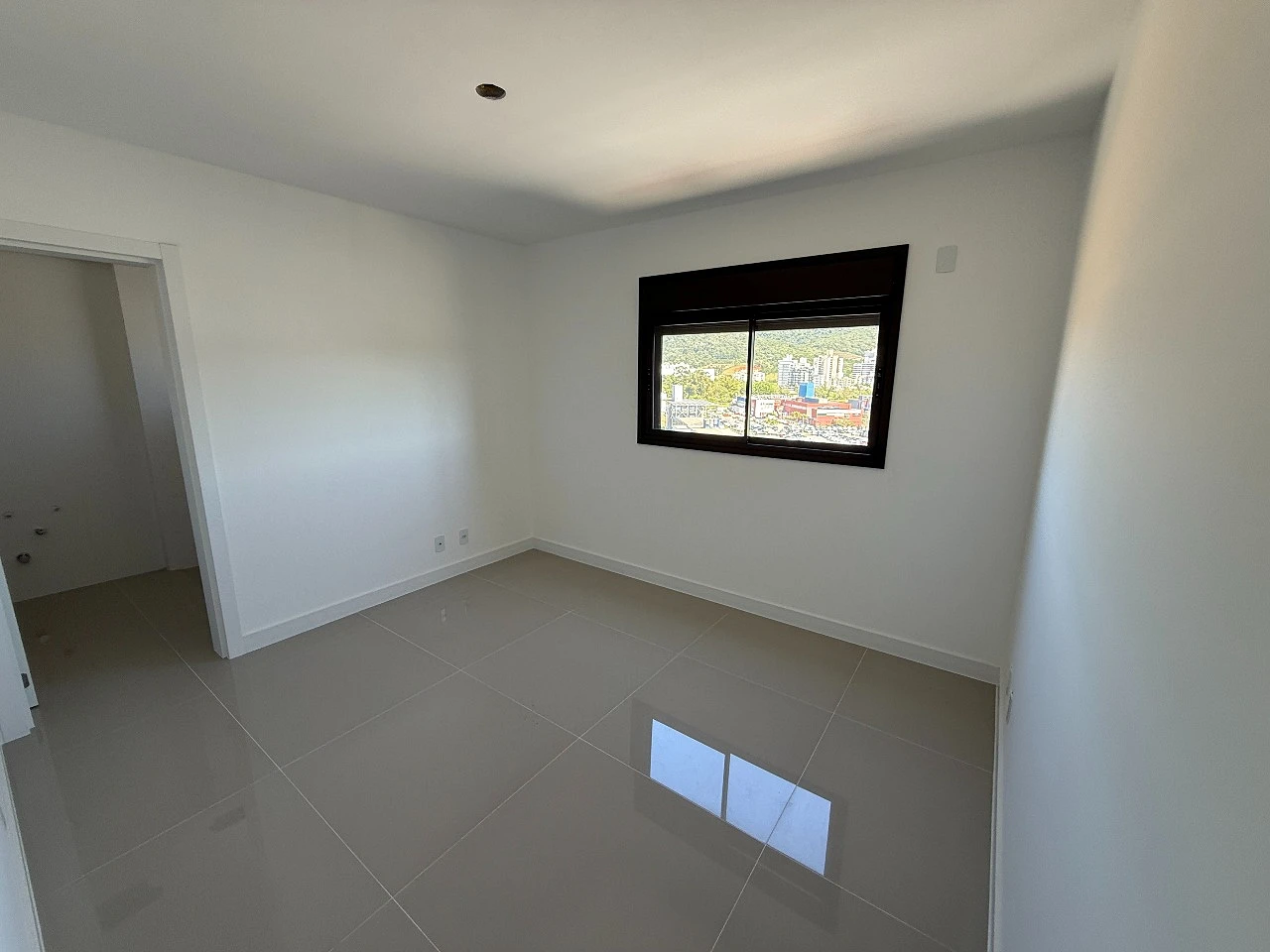 Apartamento à Venda no Bairro Pedra Branca em Palhoça/SC - Foto 10