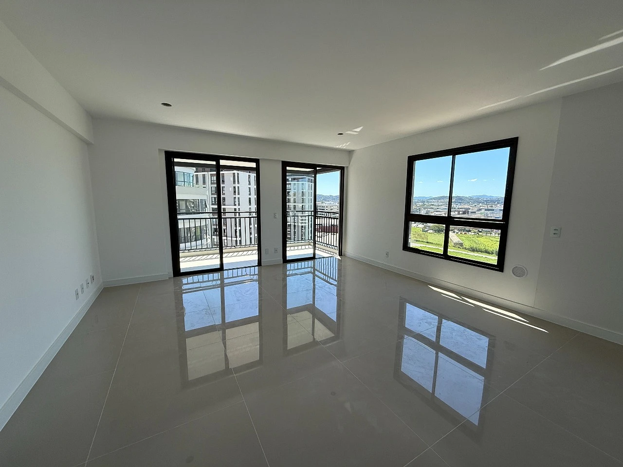Apartamento à Venda no Bairro Pedra Branca em Palhoça/SC - Foto 12