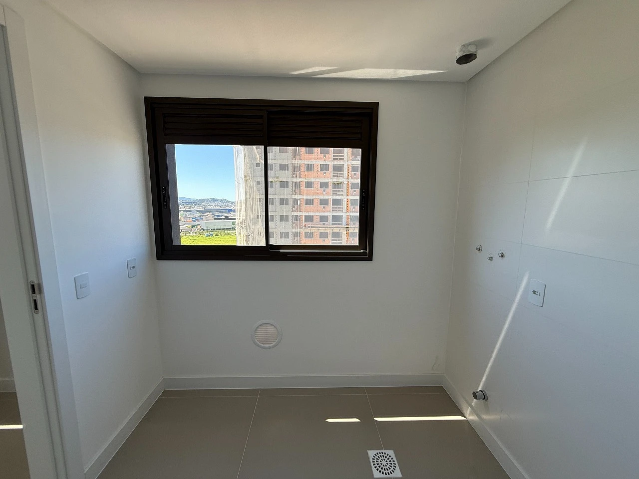 Apartamento à Venda no Bairro Pedra Branca em Palhoça/SC - Foto 14