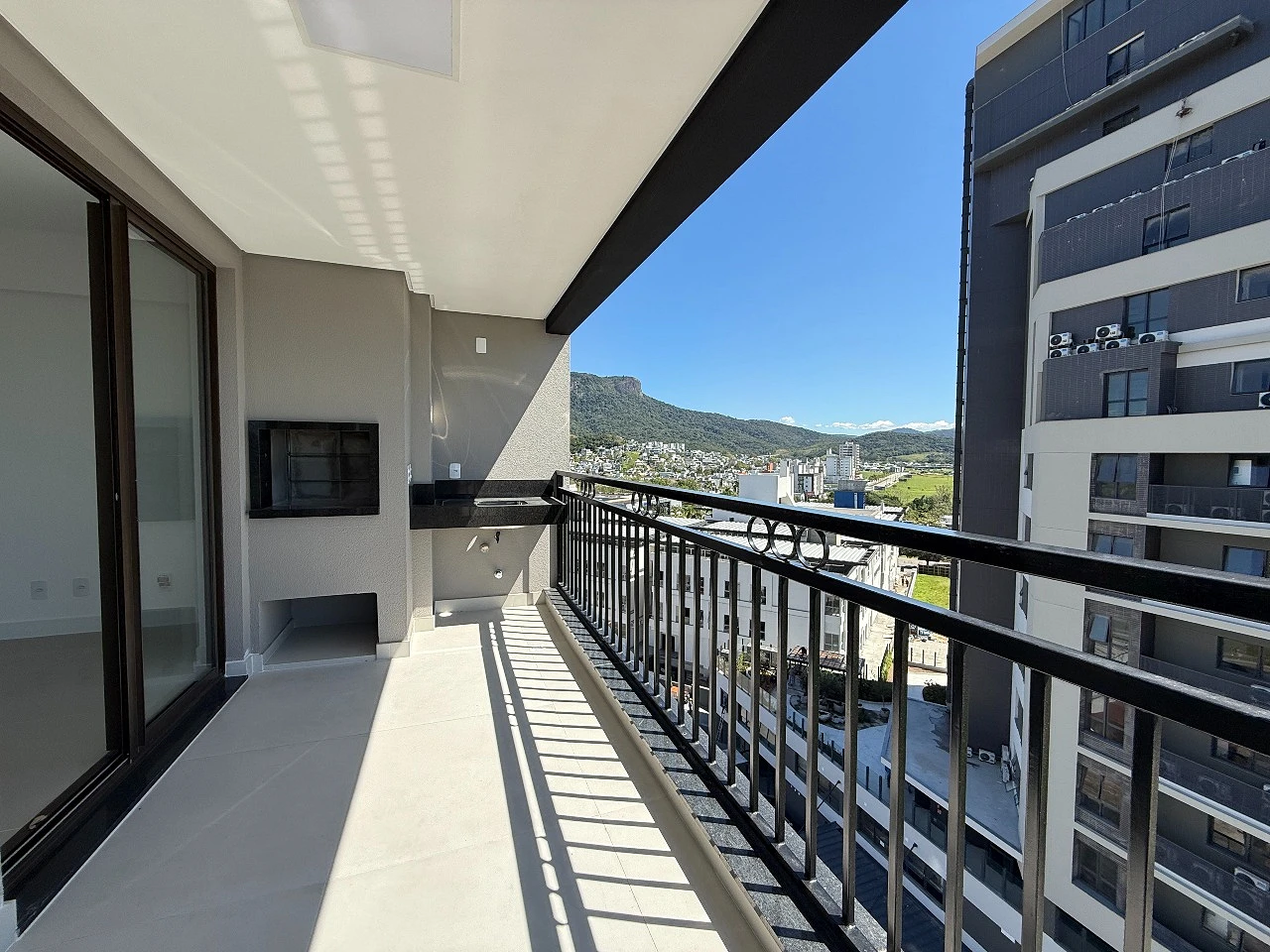 Apartamento à Venda no Bairro Pedra Branca em Palhoça/SC - Foto 21