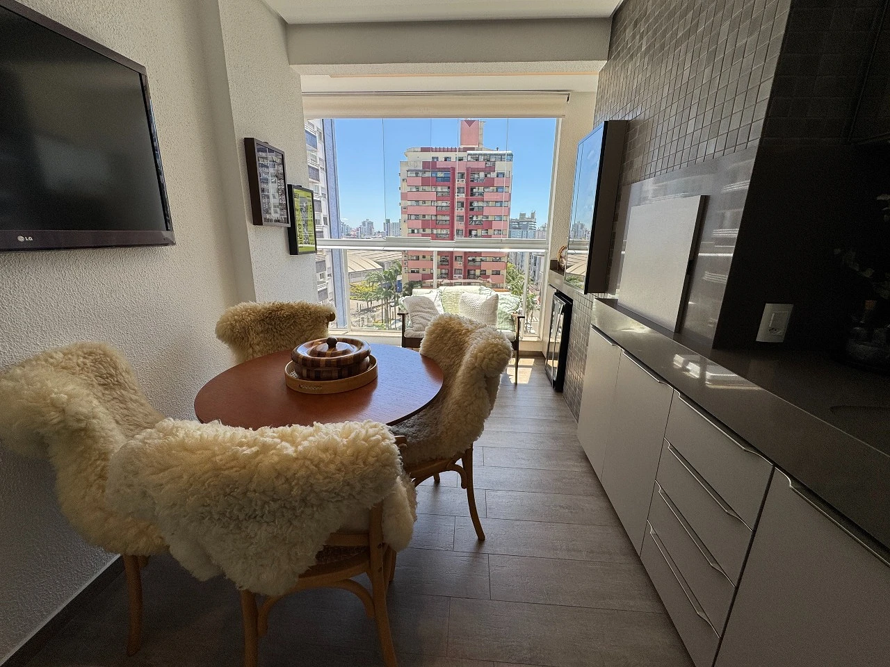 Apartamento em Kobrasol, São José