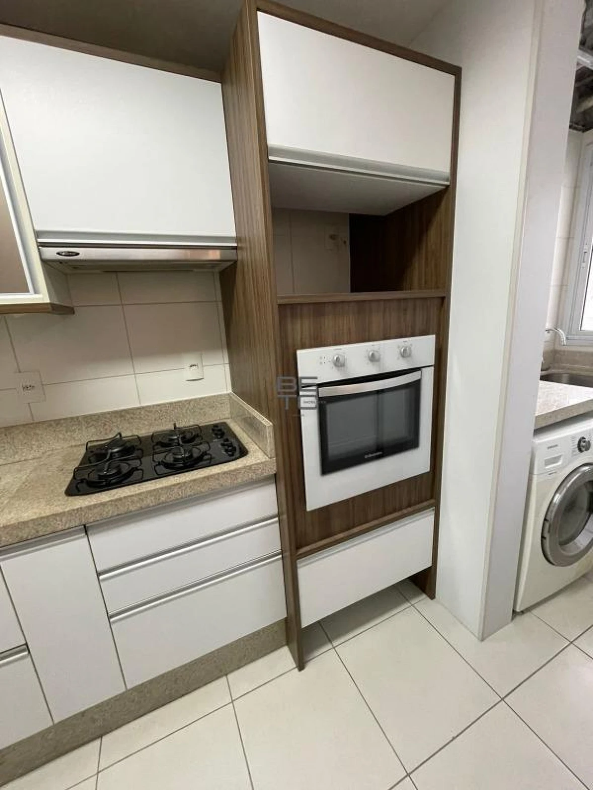 Apartamento 3 Dormitórios com Suíte na Pedra Branca, Palhoça – Frente, 89 M², Mobiliado - Foto 11
