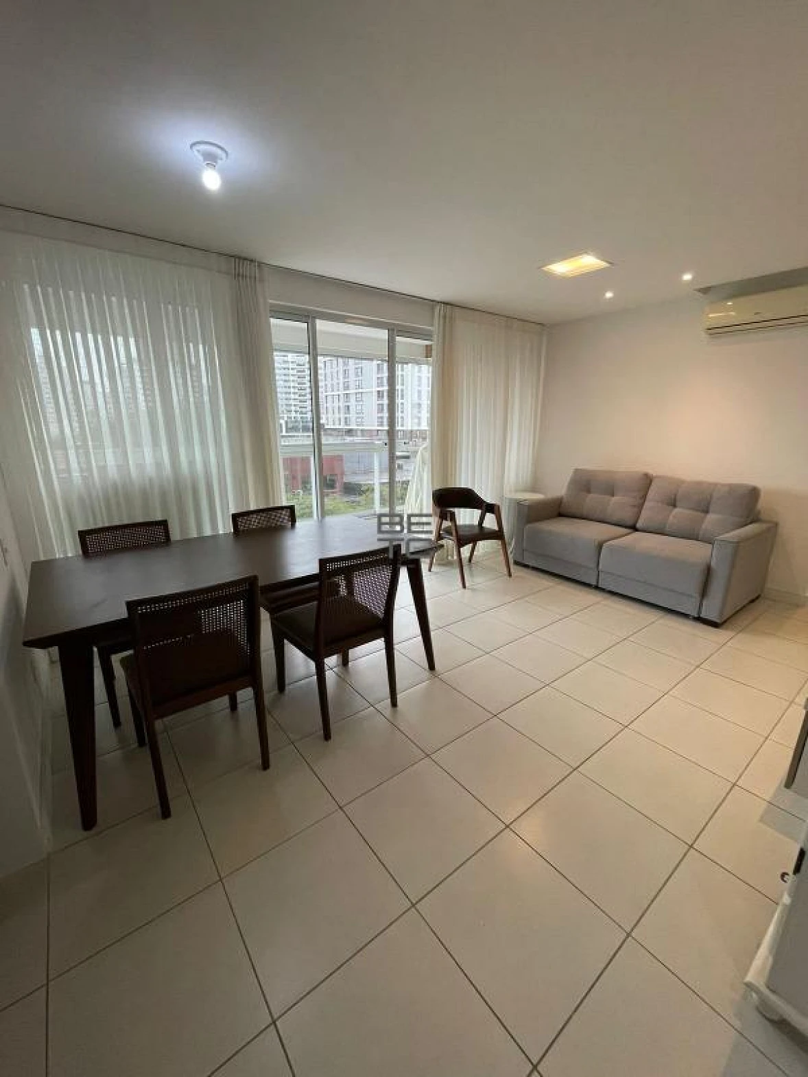 Apartamento 3 Dormitórios com Suíte na Pedra Branca, Palhoça – Frente, 89 M², Mobiliado - Foto 7