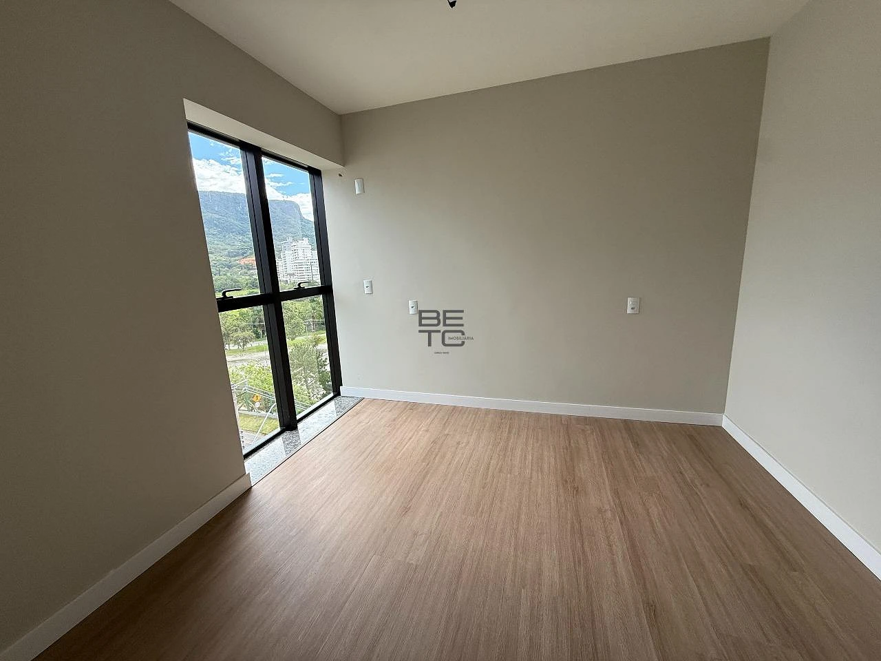 Apartamento 3 Dormitórios com 1 Suíte – Frente, Pedra Branca, Palhoça - Foto 10