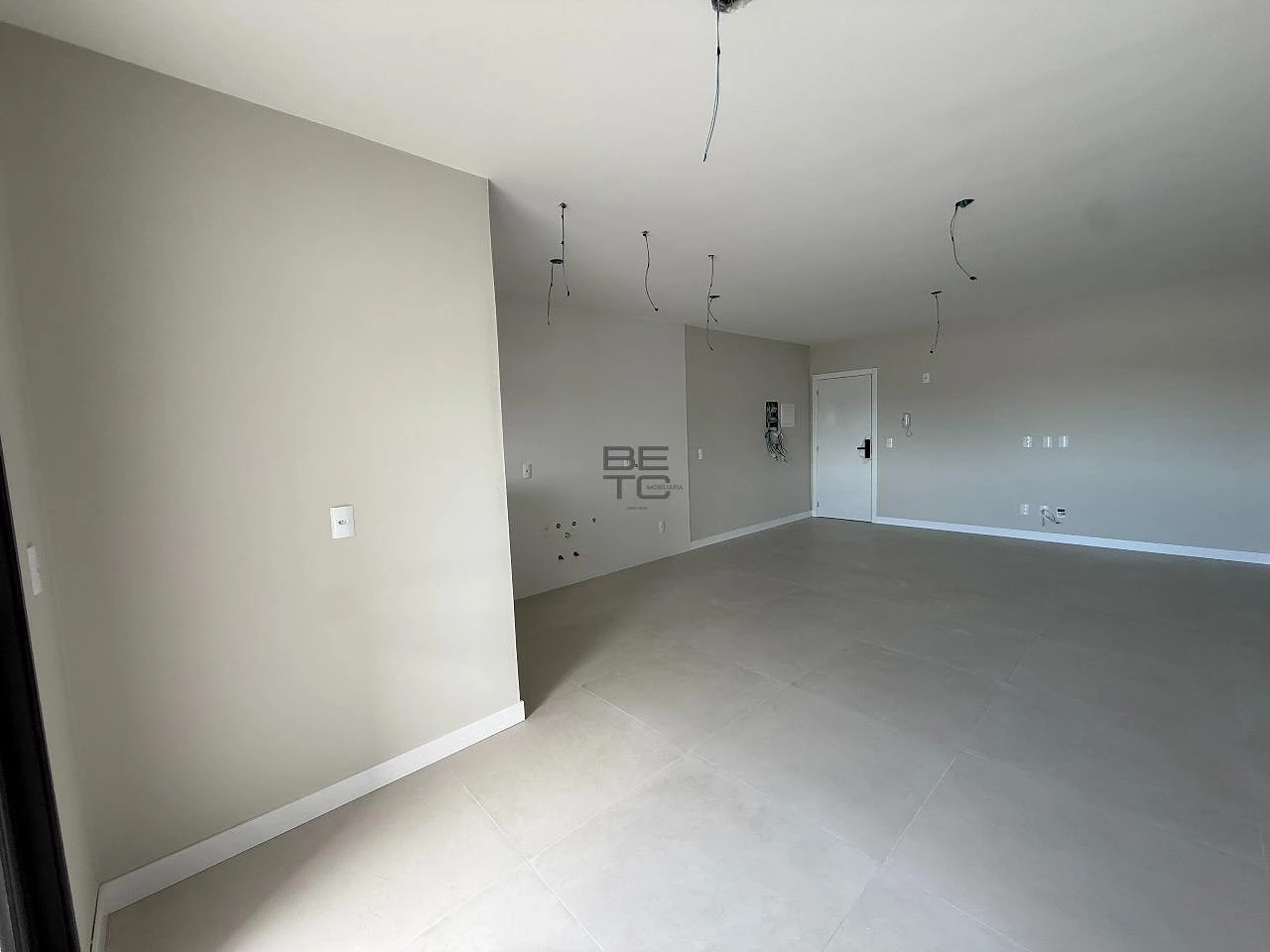 Apartamento 3 Dormitórios com 1 Suíte – Frente, Pedra Branca, Palhoça - Foto 25