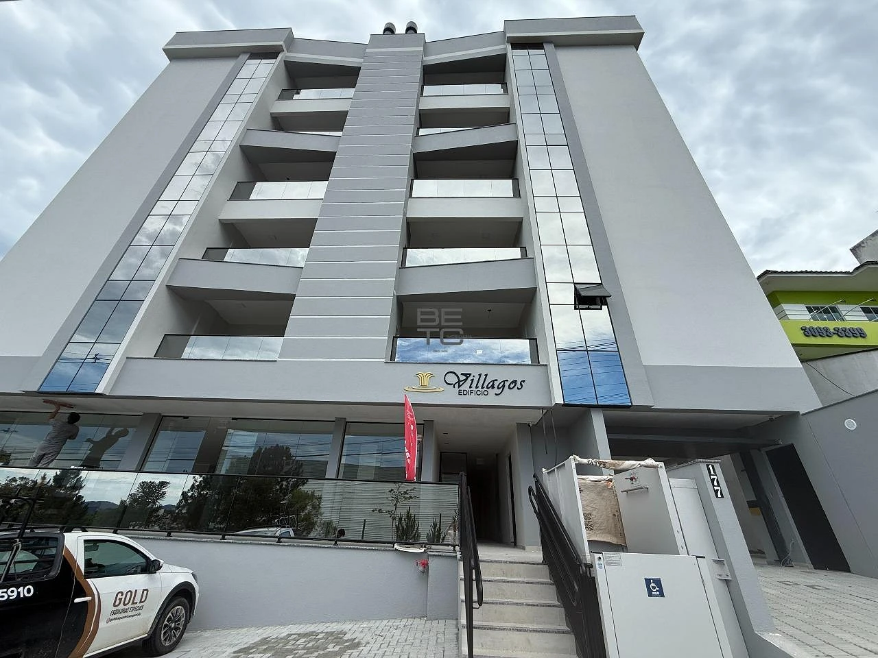 Apartamento Residencial 2 Dormitórios com Suíte na Pedra Branca, Palhoça - 74,29 m²