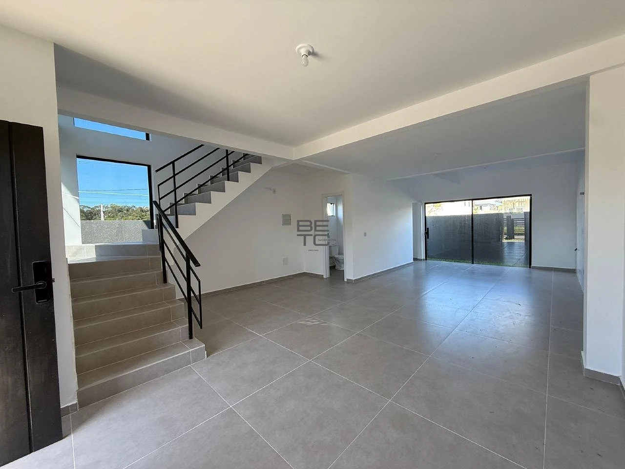 Casa com 3 Quartos e Quintal em Garopaba - Foto 6