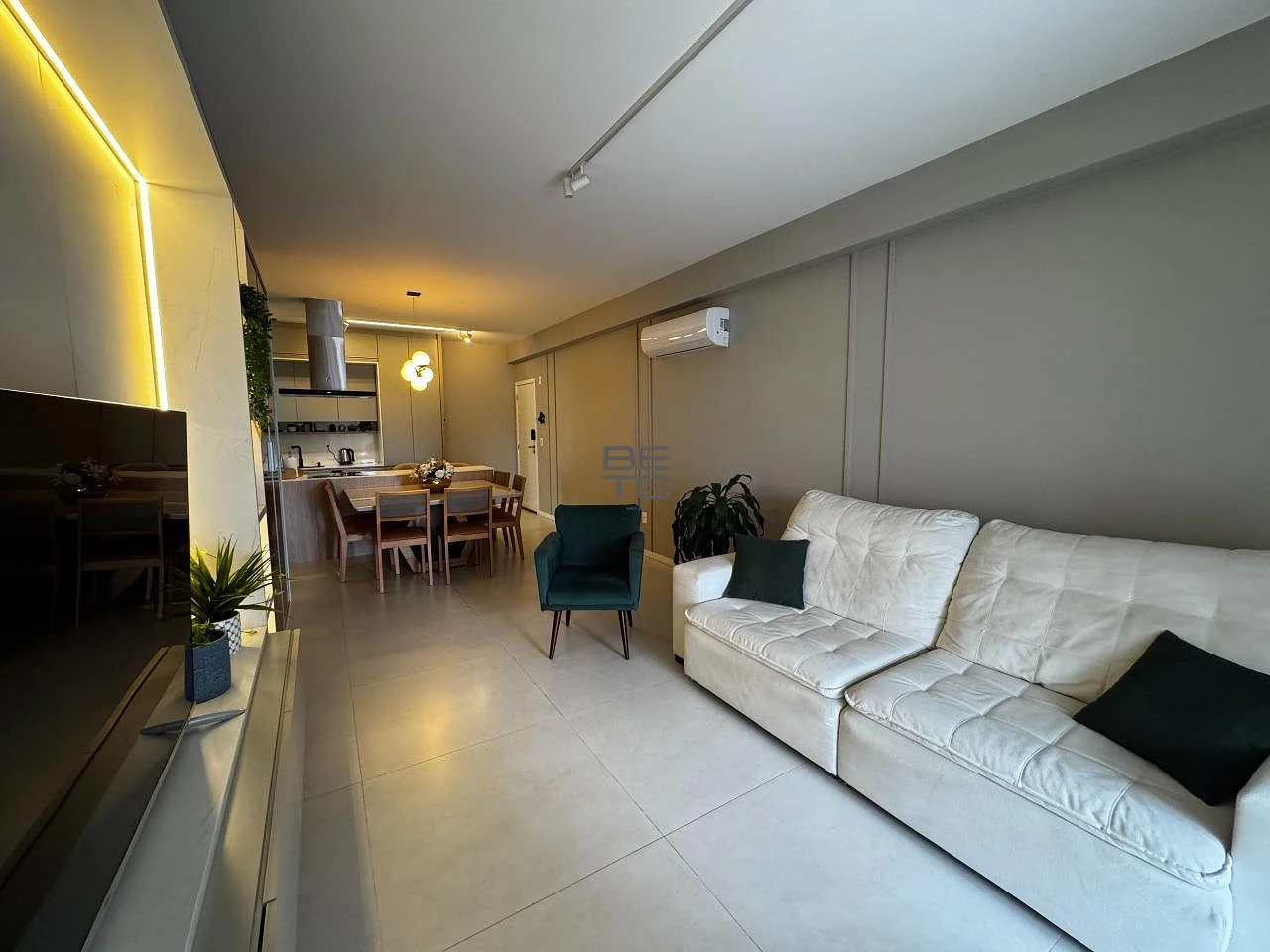 Apartamento à Venda, 3 Quartos, 1 Suíte, 1 Vaga, Pedra Branca - Palhoça/SC - Foto 9
