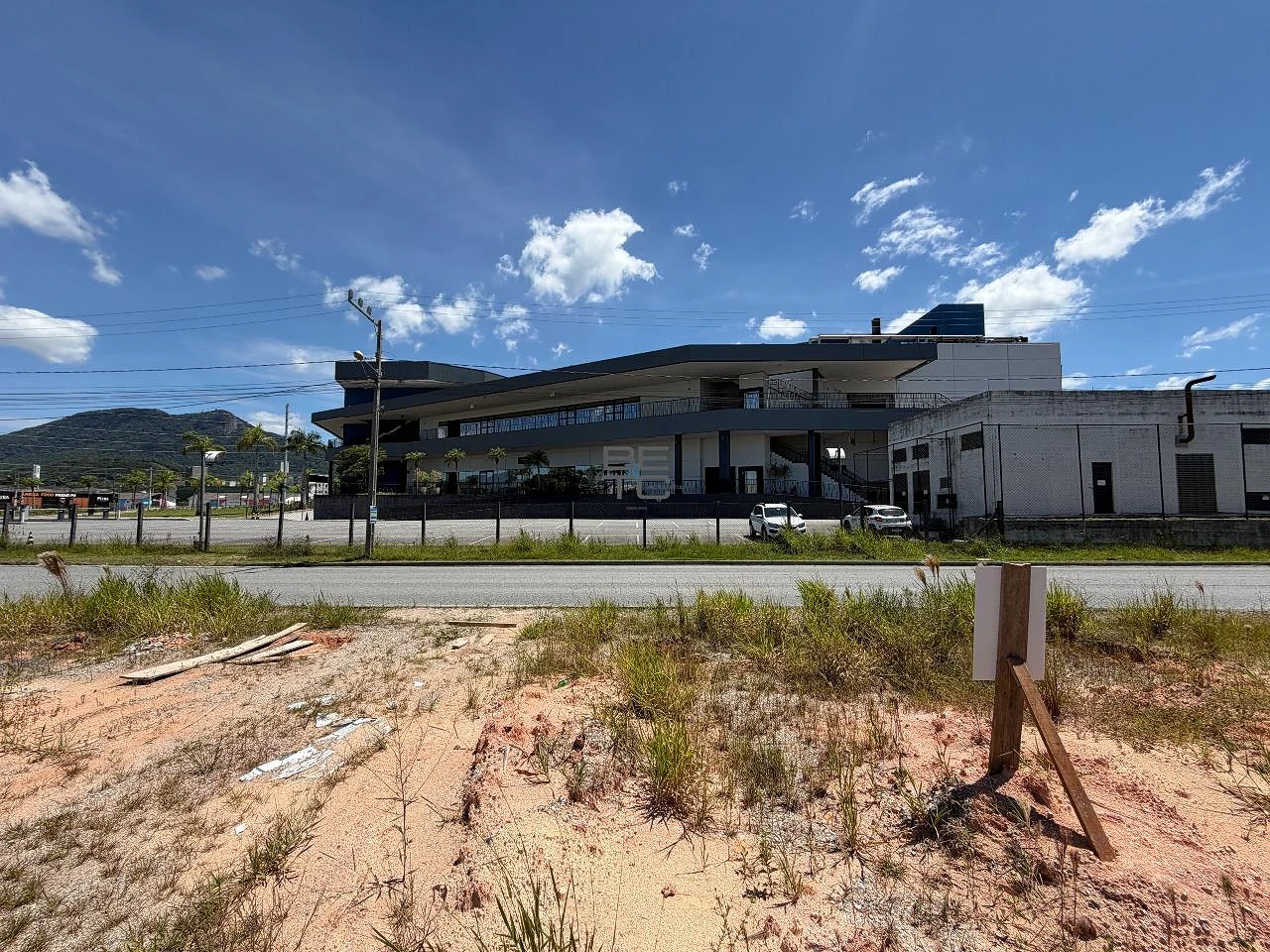 Terreno a Venda: Area 2100M2 em Nova São José ,SC