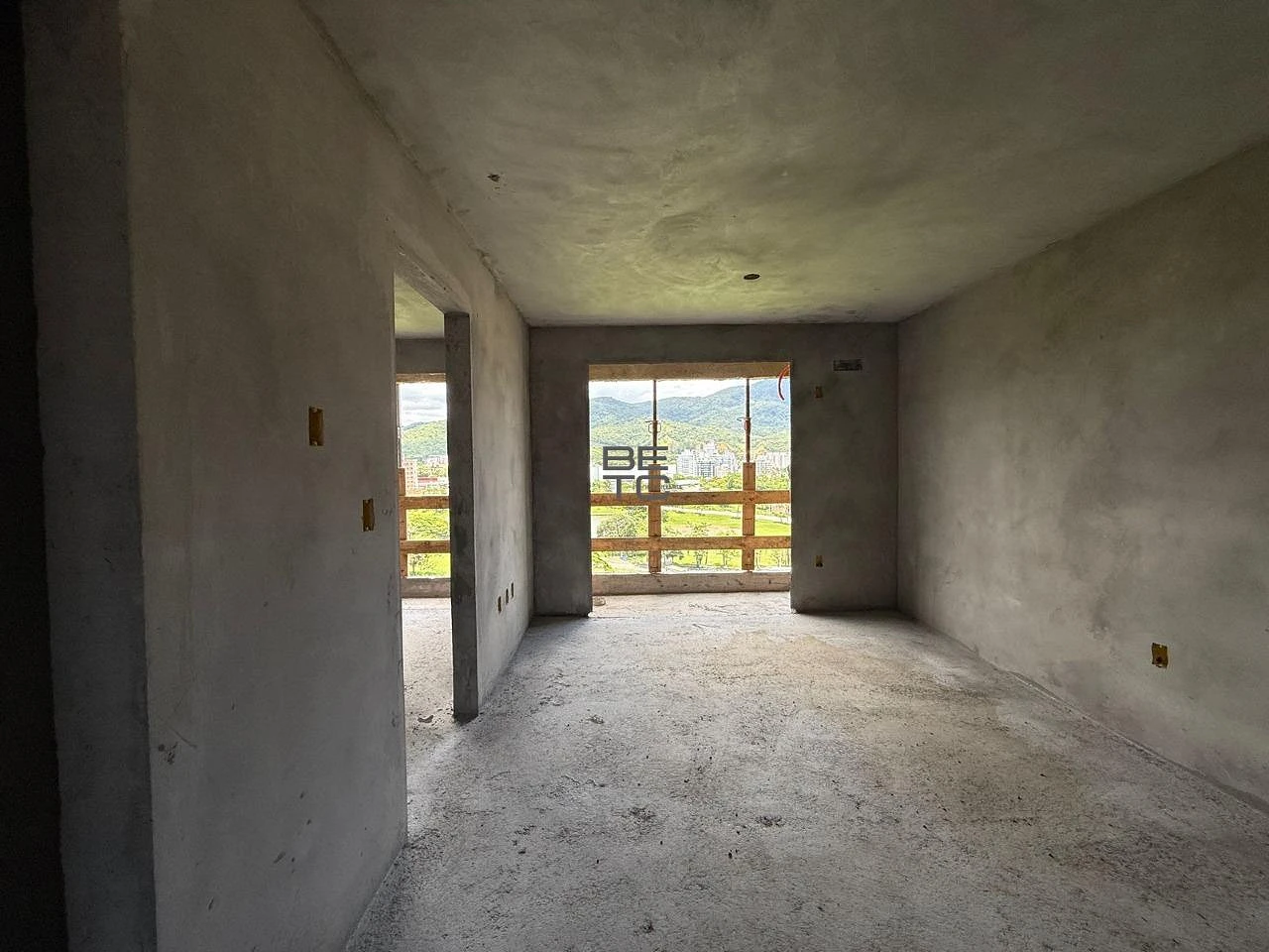 Apartamento à Venda em Palhoça/SC – 1 Suíte, 38,90 m² | Pedra Branca - Foto 9