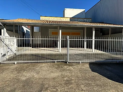 Casa geminada em Aririú, Palhoça