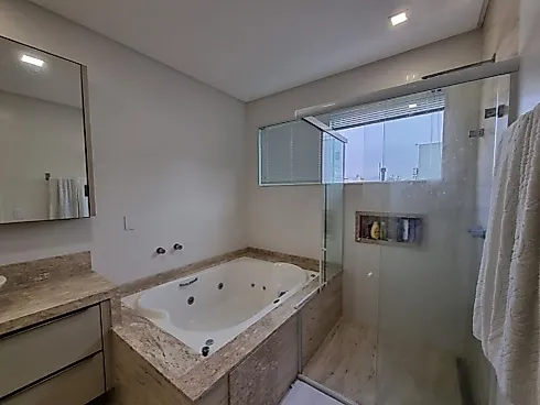 Casa 4 Quartos com 4 Suítes e 360m² - Pedra Branca - Foto 35