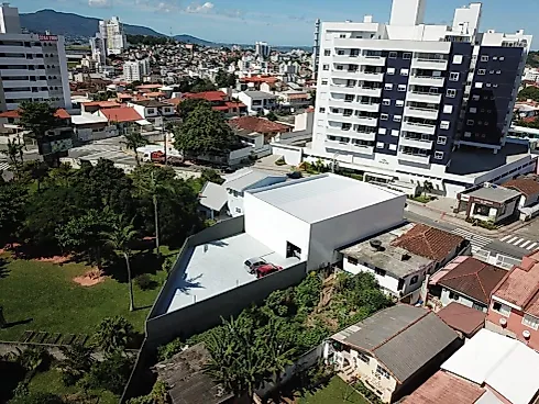 Galpão/depósito em Capoeiras, Florianópolis