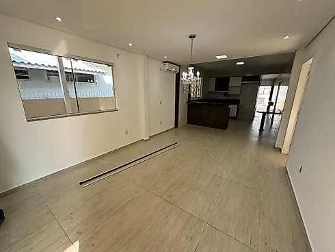 Casa 4 Quartos com 1 Suíte e 200m² - Pedra Branca - Foto 17