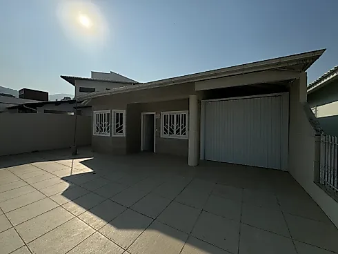 Casa 4 Quartos com 1 Suíte e 200m² - Pedra Branca - Foto 7