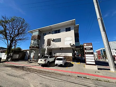 Loja térrea em Madri, Palhoça