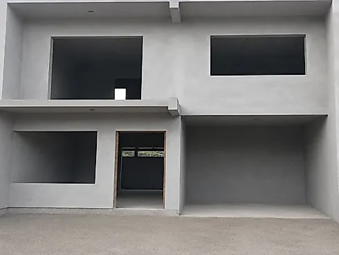 Sobrado geminado em Forquilha, São José