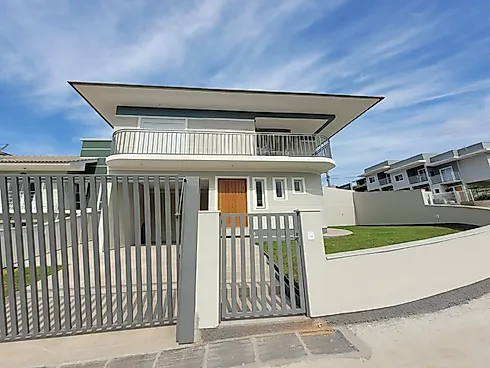 Casa em Forquilhas, São José