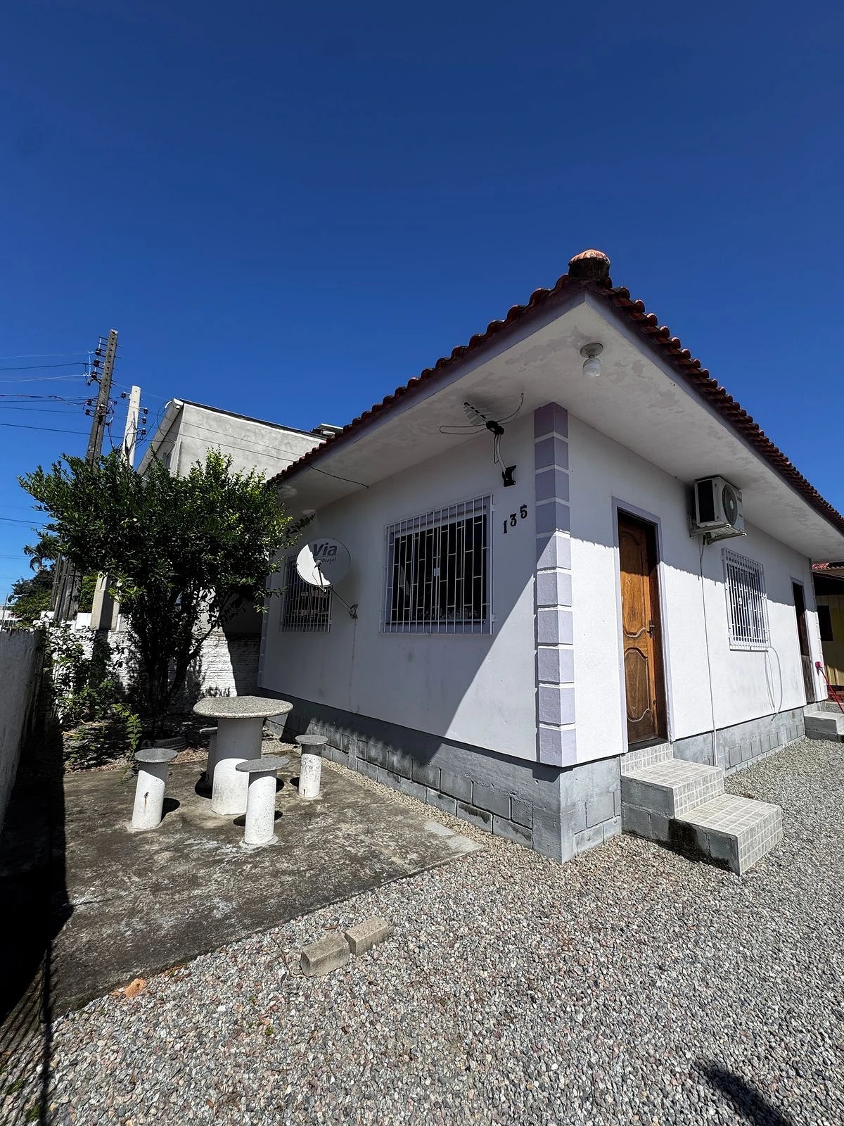 Casa à Venda no Bairro Passa Vinte em Palhoça/SC
