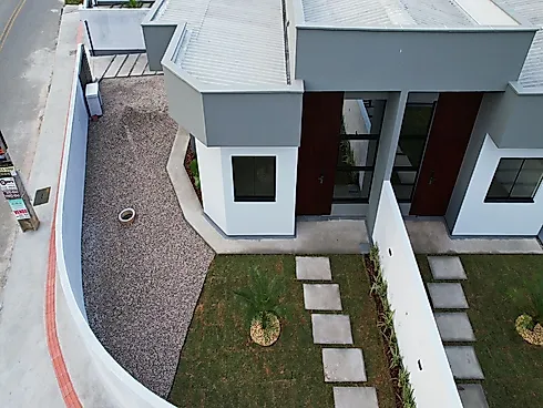 Casa 2 Casa C/ Suíte e Terreno Amplo na Guarda do Cubatão