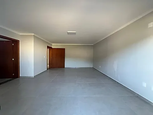 Sobrado geminado em Forquilhas, São José