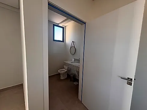Apartamento 2 Quartos com 2 Suítes e 80m² - Cosmopolitan Building - Foto 10