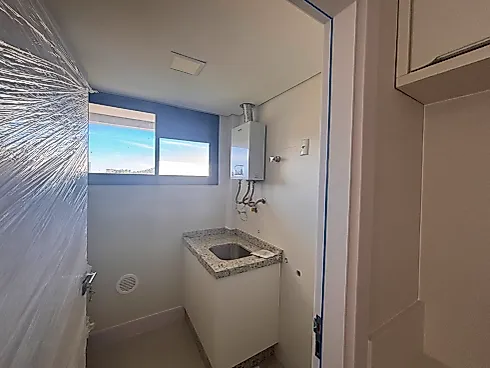 Apartamento 2 Quartos com 2 Suítes e 80m² - Cosmopolitan Building - Foto 18