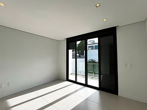 Casa com 3 Suítes e Piscina na Pedra Branca – Palhoça - Foto 11