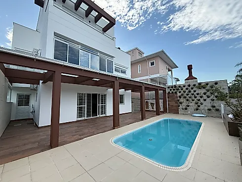 Casa com 3 Quartos, 2 Suítes e Piscina na Pedra Branca - Foto 32