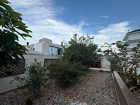 Casa com 3 Quartos, 2 Suítes e Piscina na Pedra Branca - Foto 34