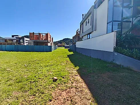 Terreno de 300 m² no Reserva da Pedra – Pedra Branca - Foto 8