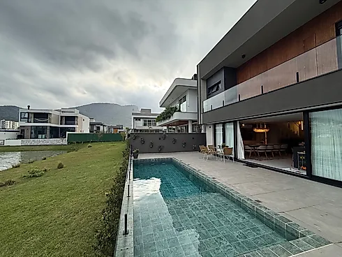 Casa em condomínio em Pedra Branca, Palhoça