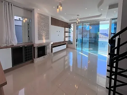 Casa na Pedra Branca 3 Andares com Vista para o Mar e o Cambirela - Foto 7