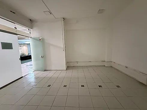 Escritório/Sala Comercial no Centro Empresarial Pedra Branca - Pedra Branca