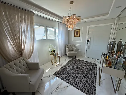 Casa Mobiliada com Vista para a Pedra Branca, Piscina e Espaço Gourmet - Foto 10