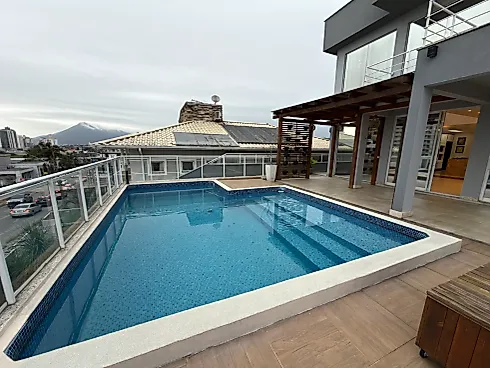 Elegante Casa com Amplo Living Social - Pedra Branca - Foto 5