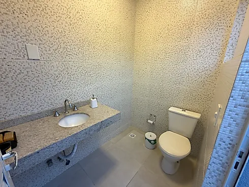 Elegante Casa com Amplo Living Social - Pedra Branca - Foto 36