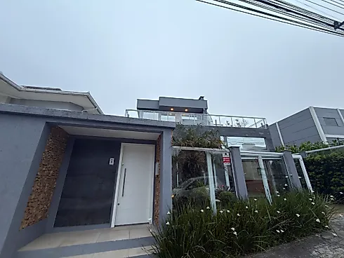 Elegante Casa com Amplo Living Social - Pedra Branca - Foto 37