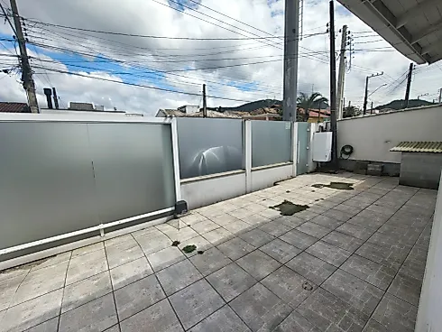 Linda Casa no Bairro Madri Palhoça 2 Dormitórios - Foto 13
