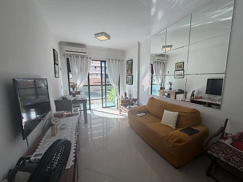 Apartamento de 2 Dormitórios com Varanda na Pompeia - Apartamento em José Menino, Santos - Foto 1