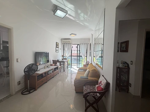 Apartamento de 2 Dormitórios com Varanda na Pompeia - Apartamento em José Menino, Santos - Foto 2