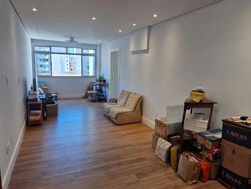 Apartamento Amplo de 2 Dormitórios na Quadra da Praia na Pompéia - Apartamento em Pompéia, Santos - Foto 1