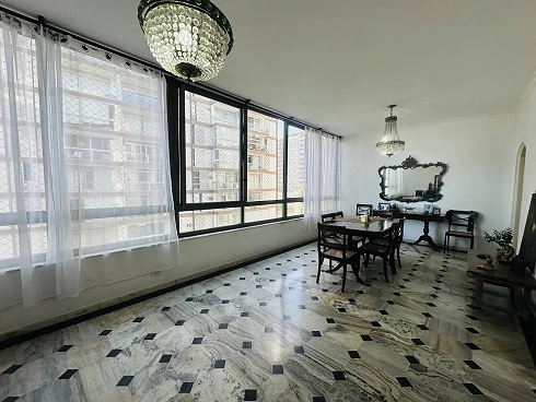 Apartamento com 4 Dormitórios, Vista Lateral para o Mar na Quadra da Praia! - Apartamento em Gonzaga, Santos - Foto 3